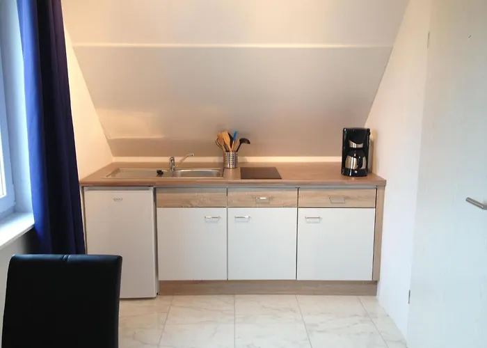 アパート Gemuetliches Im Dachgeschoss By Interhome *